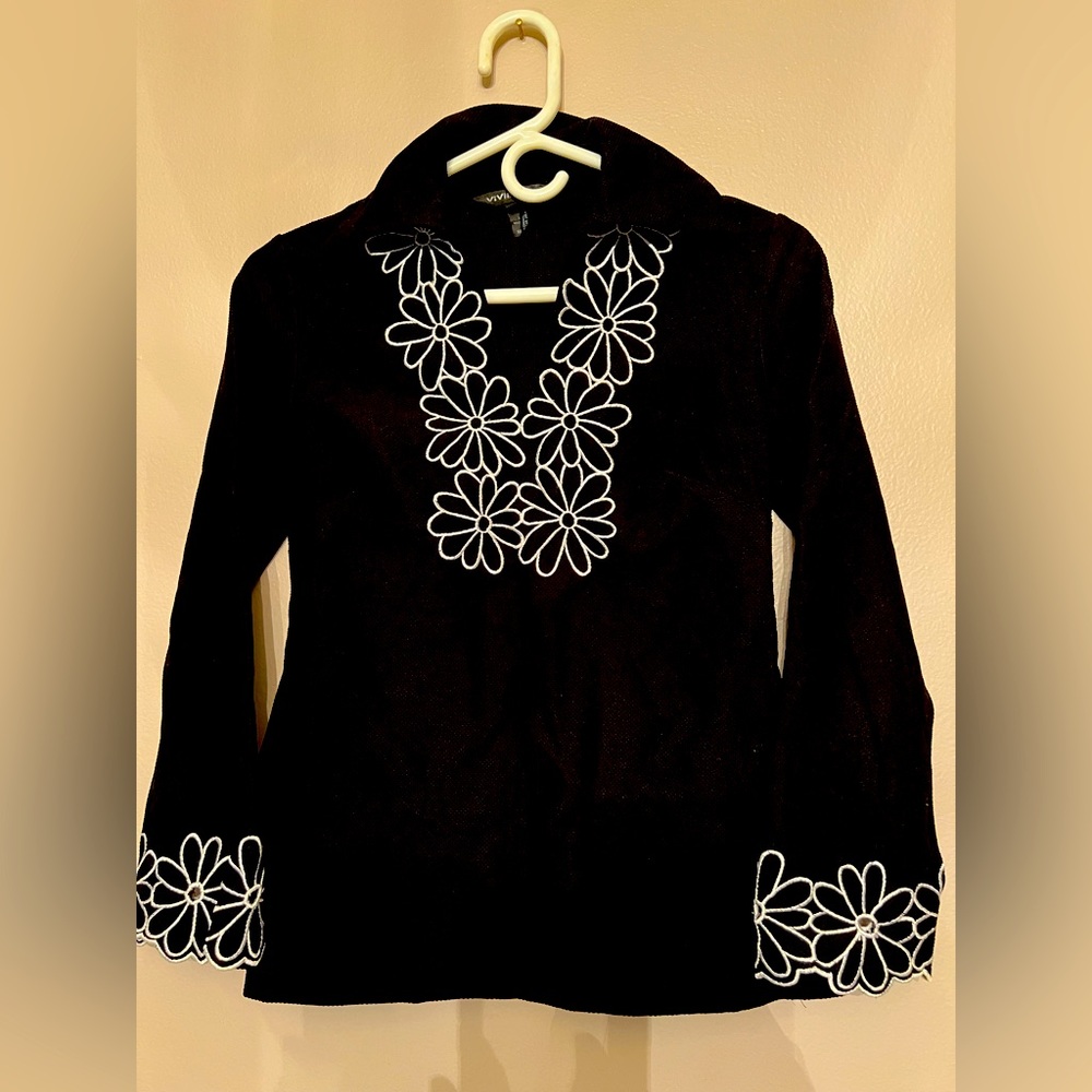 Vivienne Tam tops for women size 0/S long sleeves white embroidered .